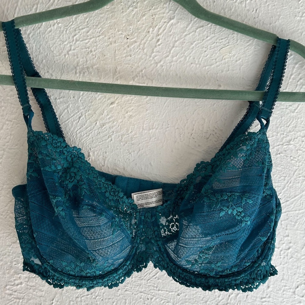 Wacoal Embrace Lace Teal Bra Sz 38D